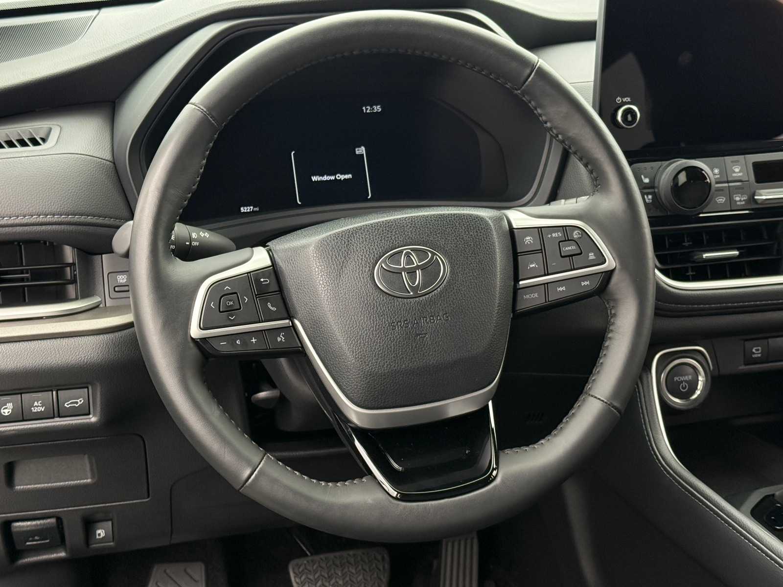 Thumbnail: 2025 Toyota Grand Highlander - 5