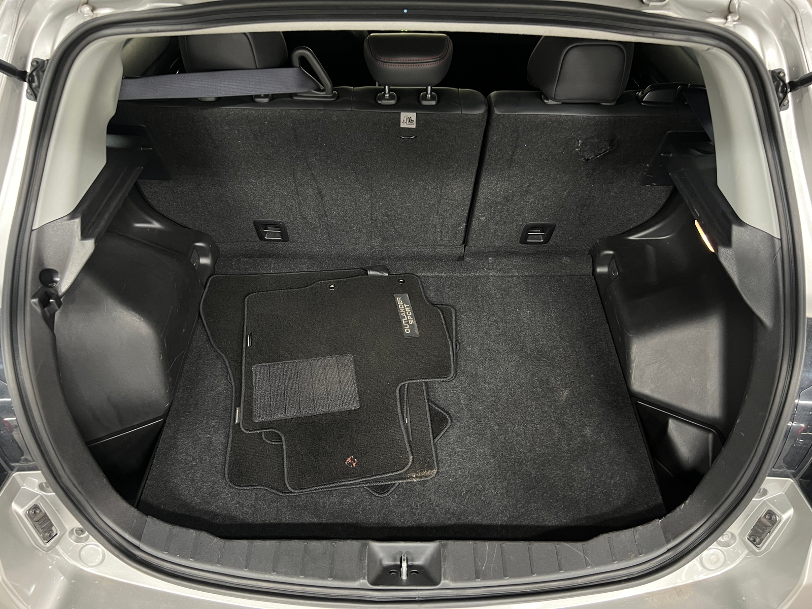 Thumbnail: 2024 Mitsubishi Outlander Sport - 6