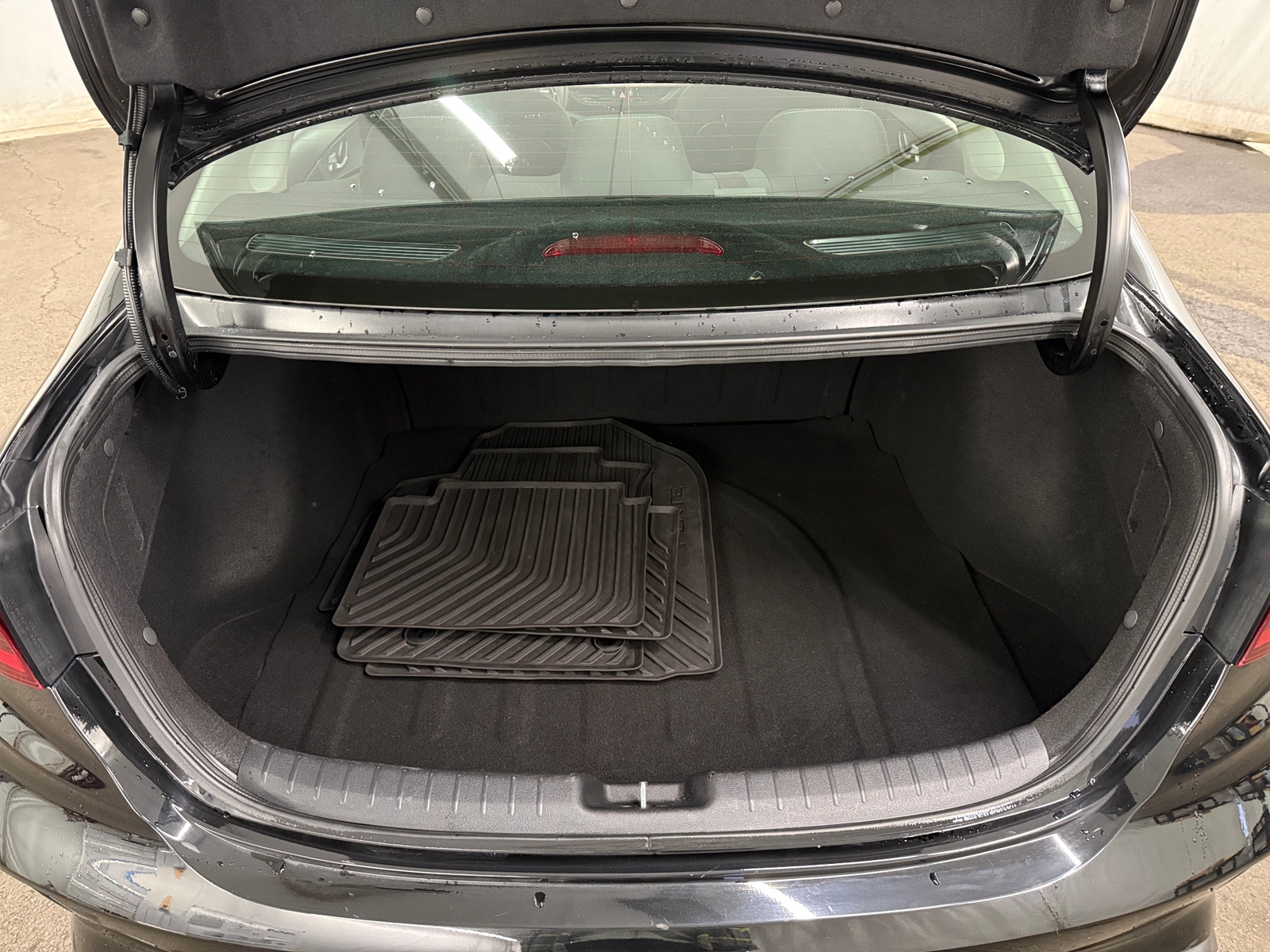 Thumbnail: 2024 Kia Forte - 7