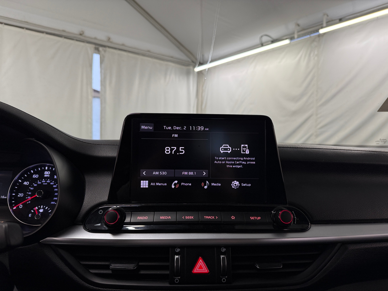 Thumbnail: 2024 Kia Forte - 4