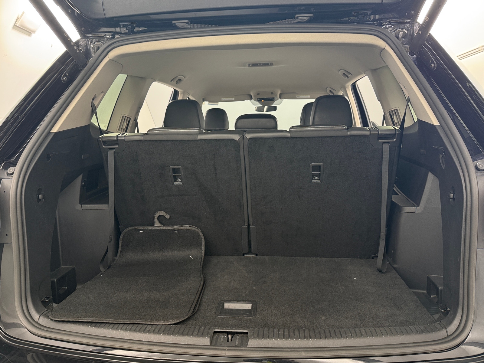 Thumbnail: 2025 Volkswagen Atlas - 6