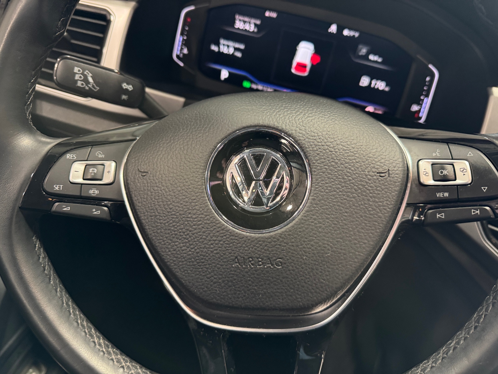 Thumbnail: 2019 Volkswagen Atlas - 4