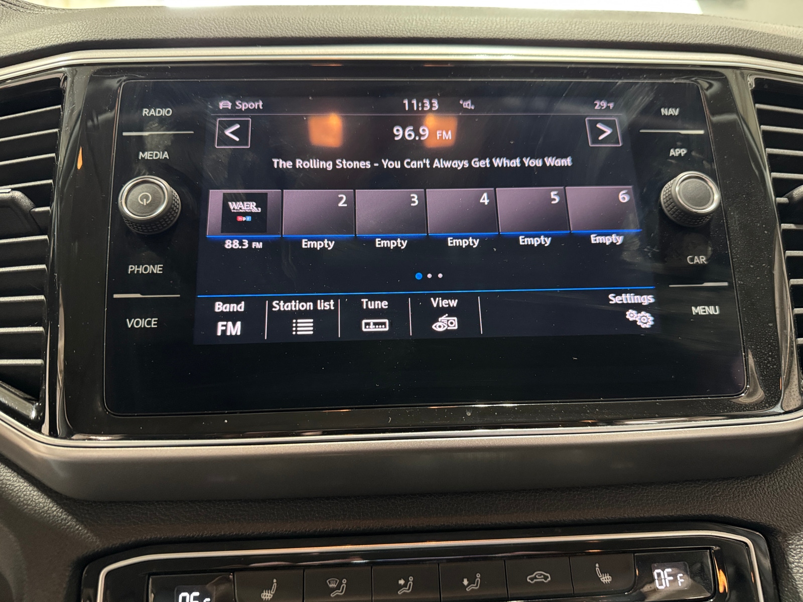 Thumbnail: 2019 Volkswagen Atlas - 3