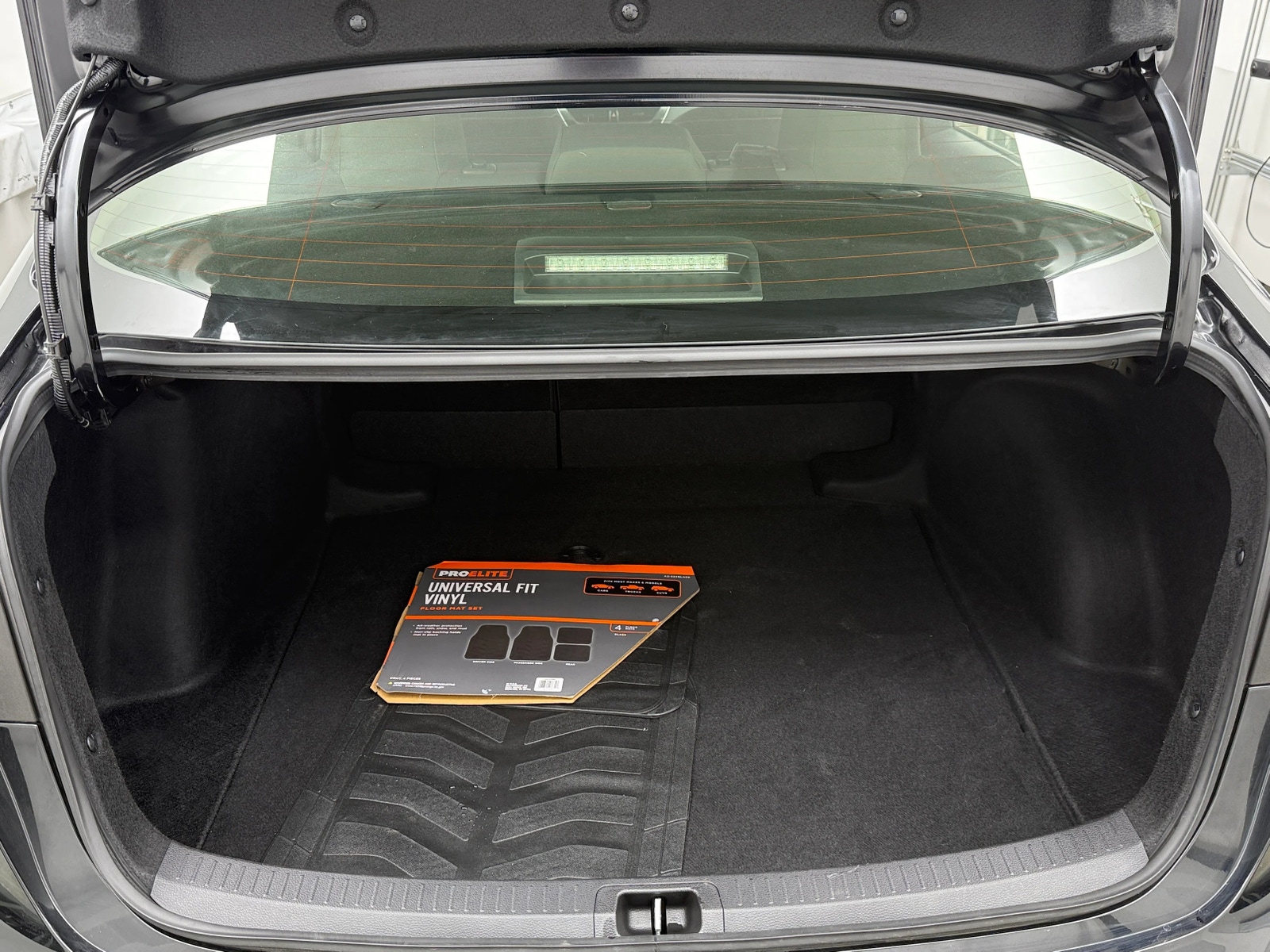 Thumbnail: 2023 Toyota Corolla - 7