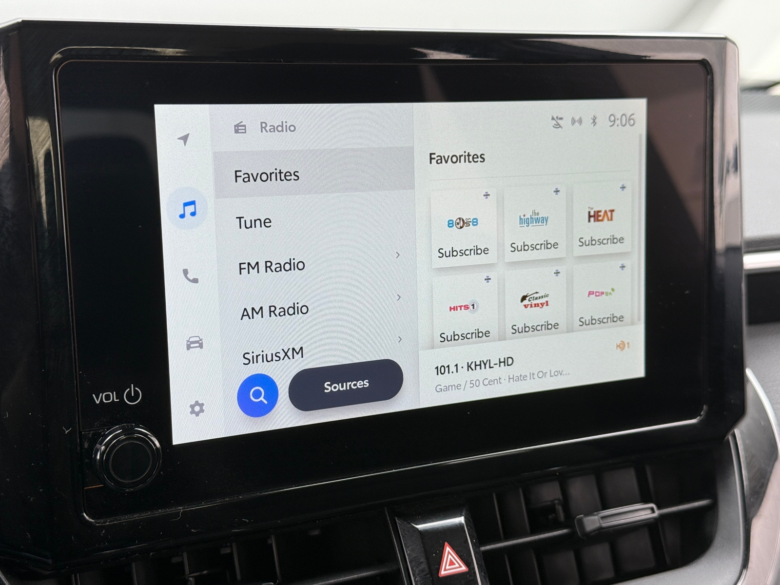 Thumbnail: 2023 Toyota Corolla - 4