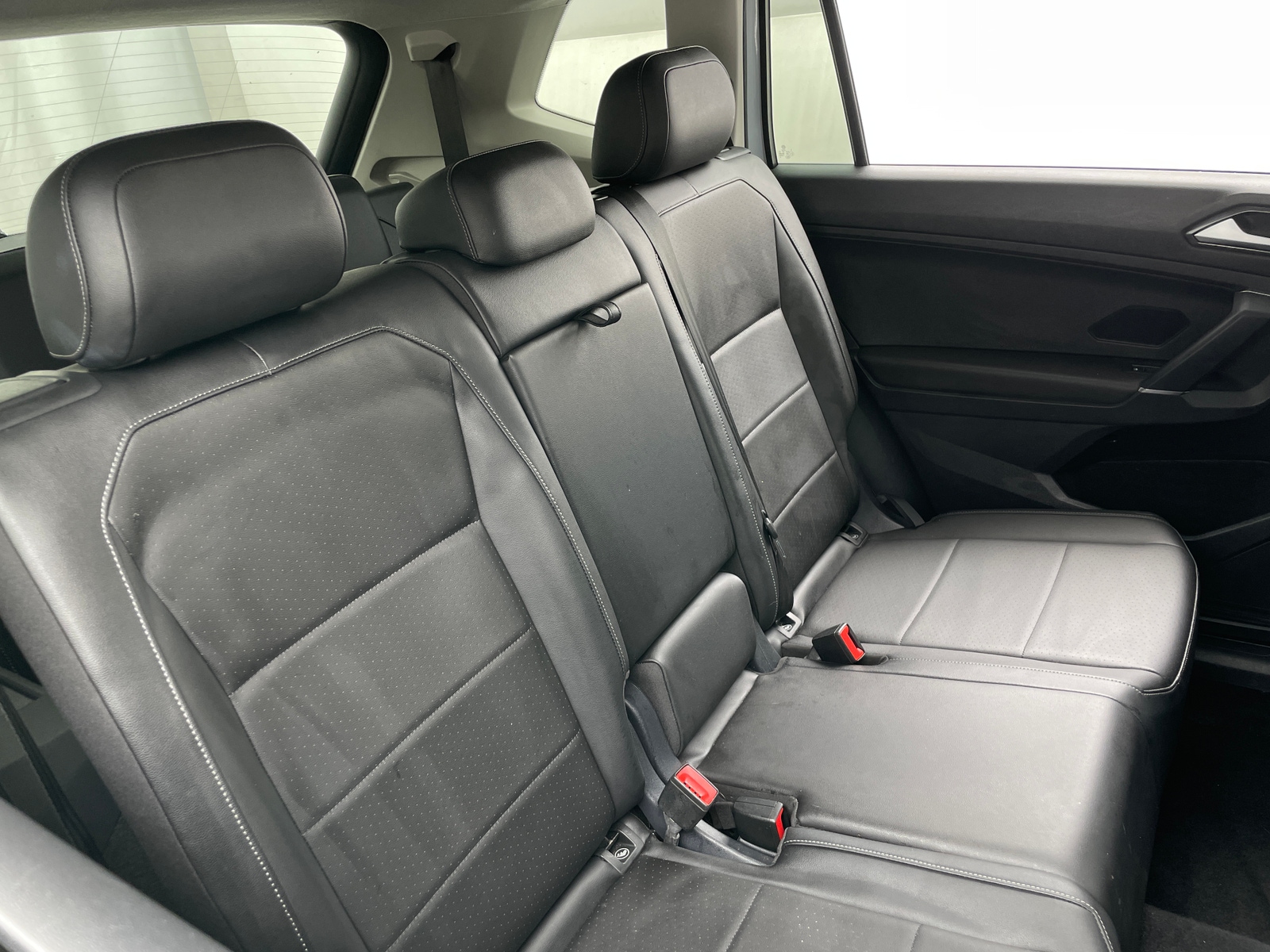 Thumbnail: 2018 Volkswagen Tiguan - 5