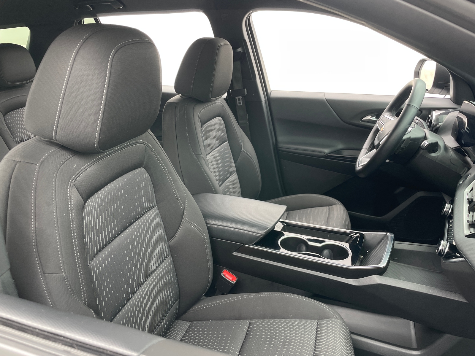 Thumbnail: 2025 Chevrolet Equinox - 2