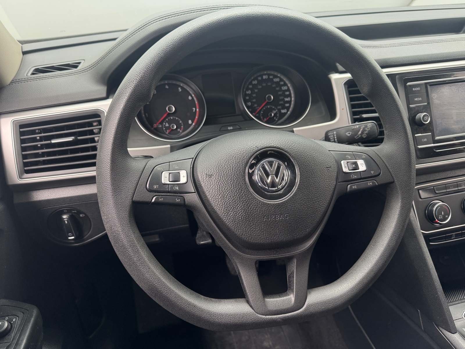 Thumbnail: 2018 Volkswagen Atlas - 5