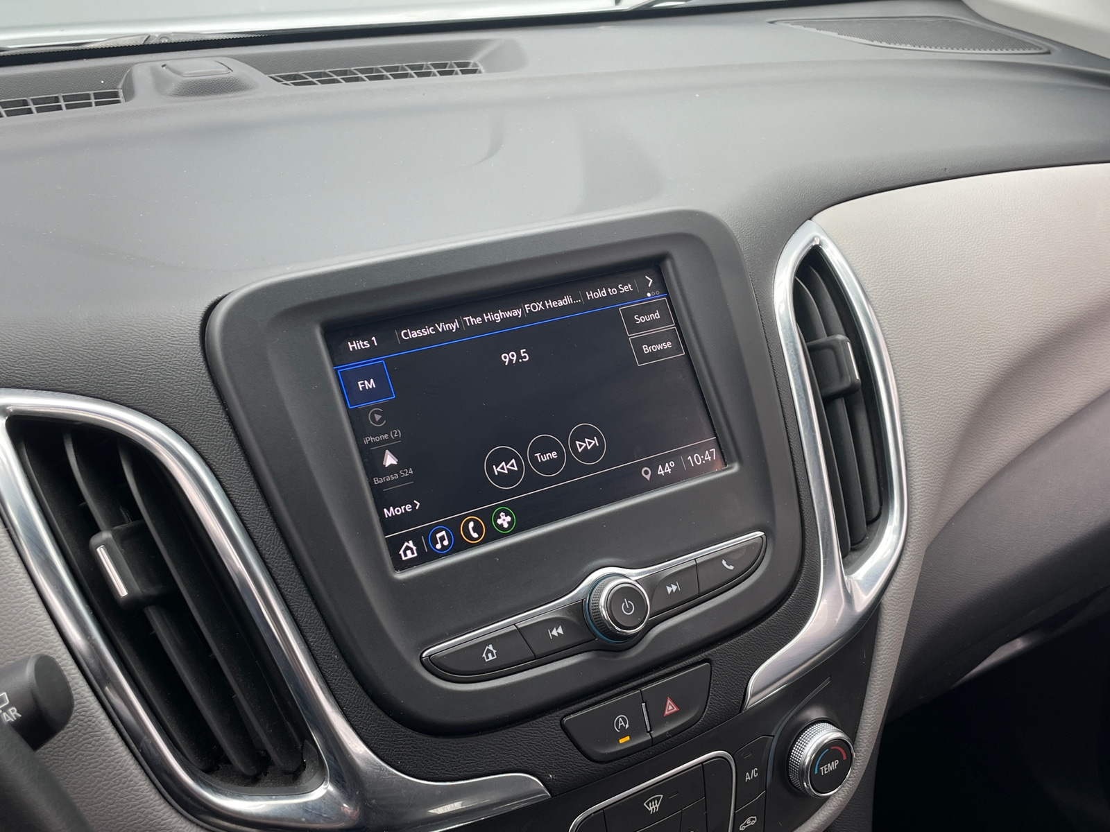 Thumbnail: 2024 Chevrolet Equinox - 4