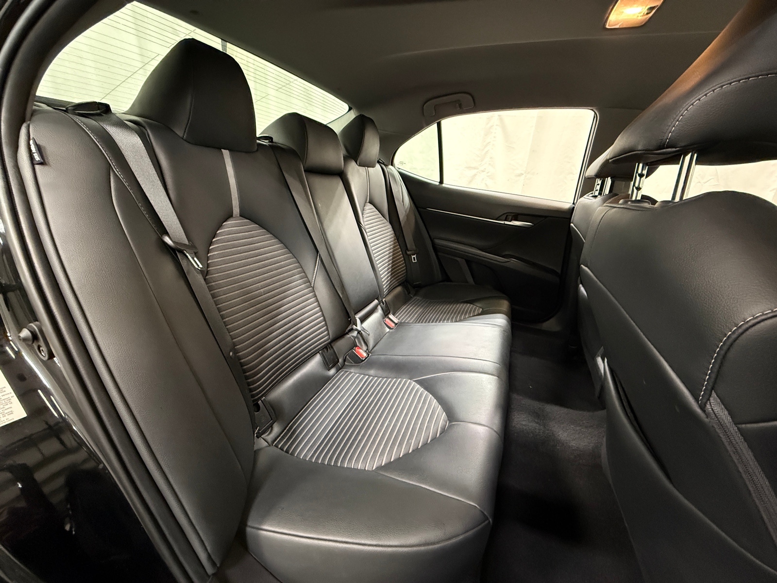 Thumbnail: 2018 Toyota Camry - 5