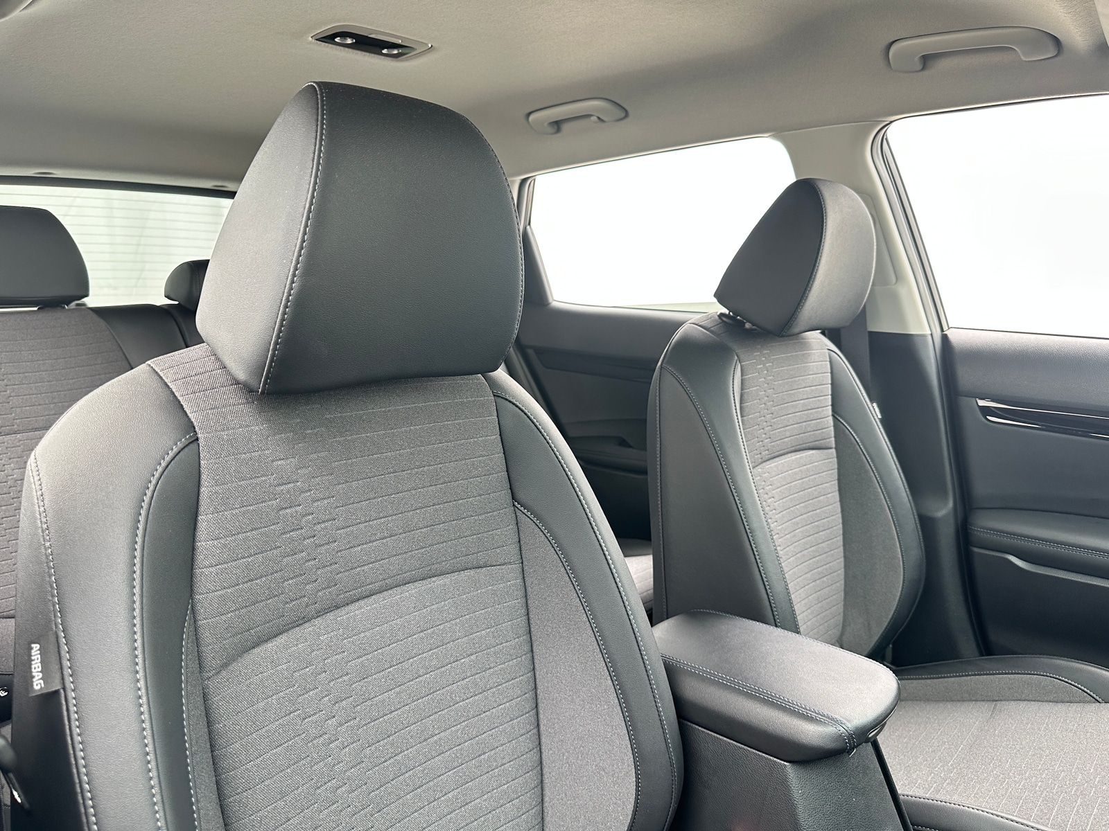 Thumbnail: 2023 Kia Seltos - 2