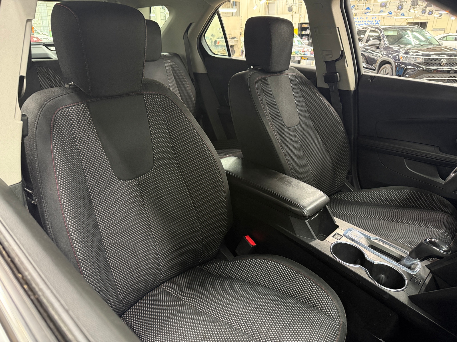 Thumbnail: 2017 Chevrolet Equinox - 2