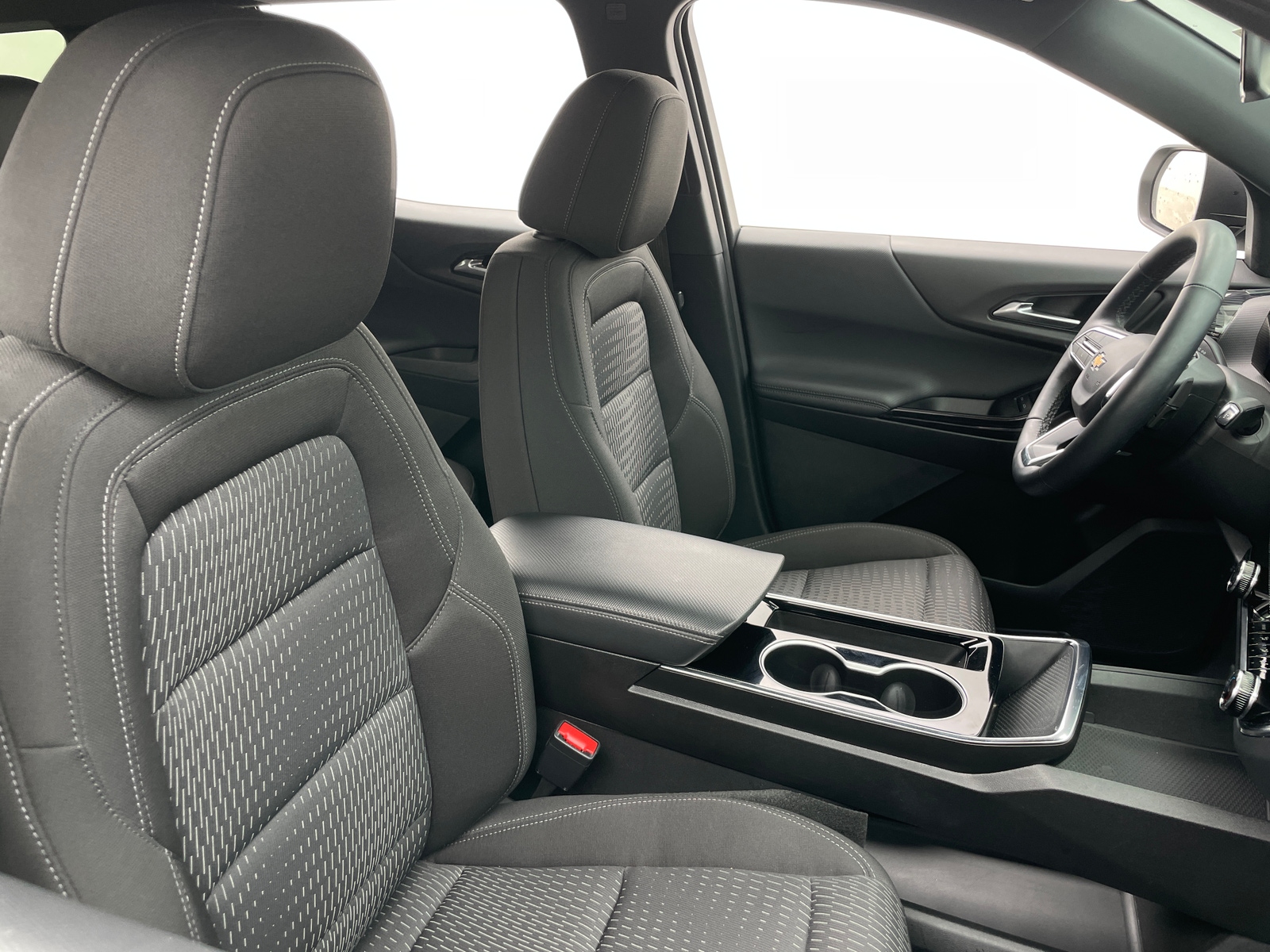 Thumbnail: 2025 Chevrolet Equinox - 2