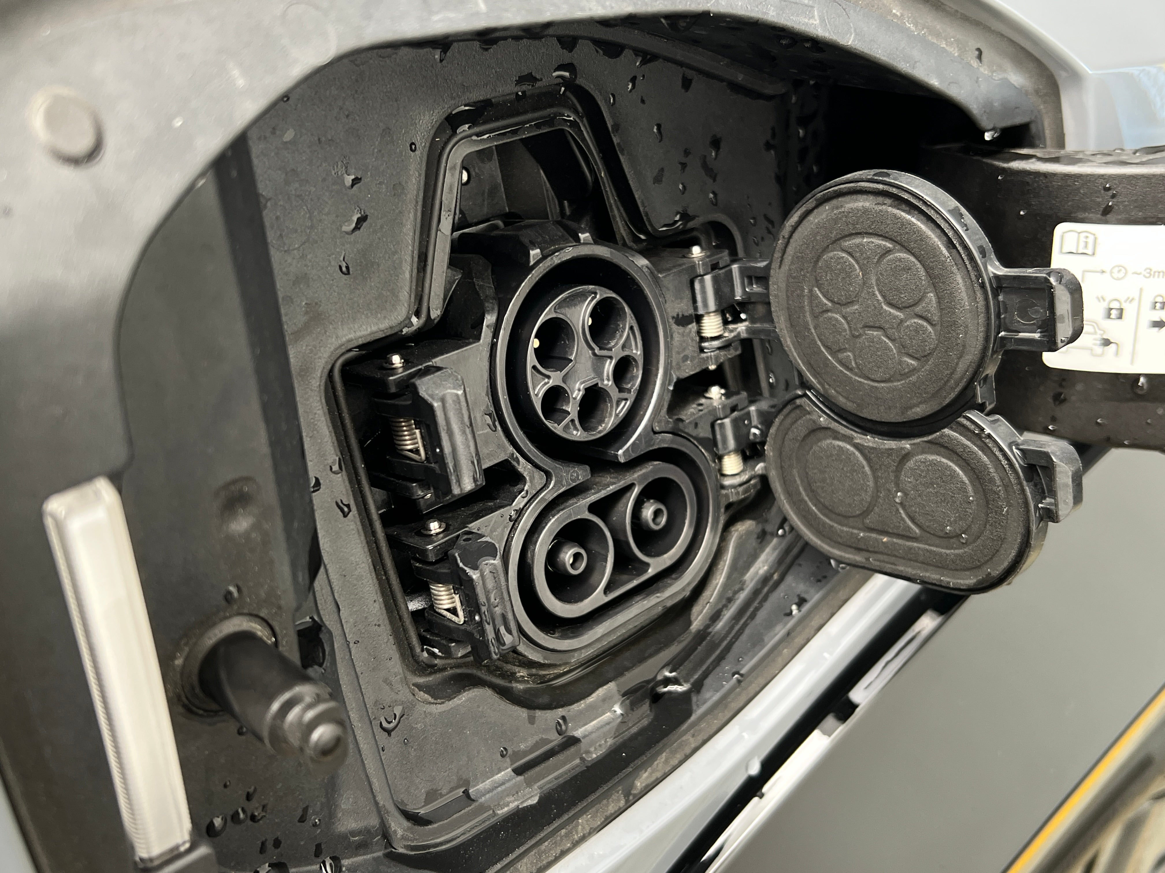 Used 2024 Nissan ARIYA Engage with VIN JN1CF0BBXRM739105 for sale in Oak Creek, WI