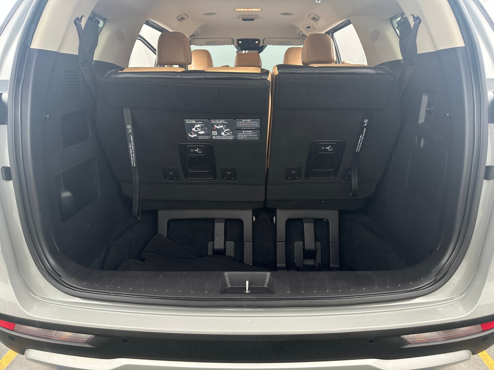 Thumbnail: 2024 Kia Carnival - 6