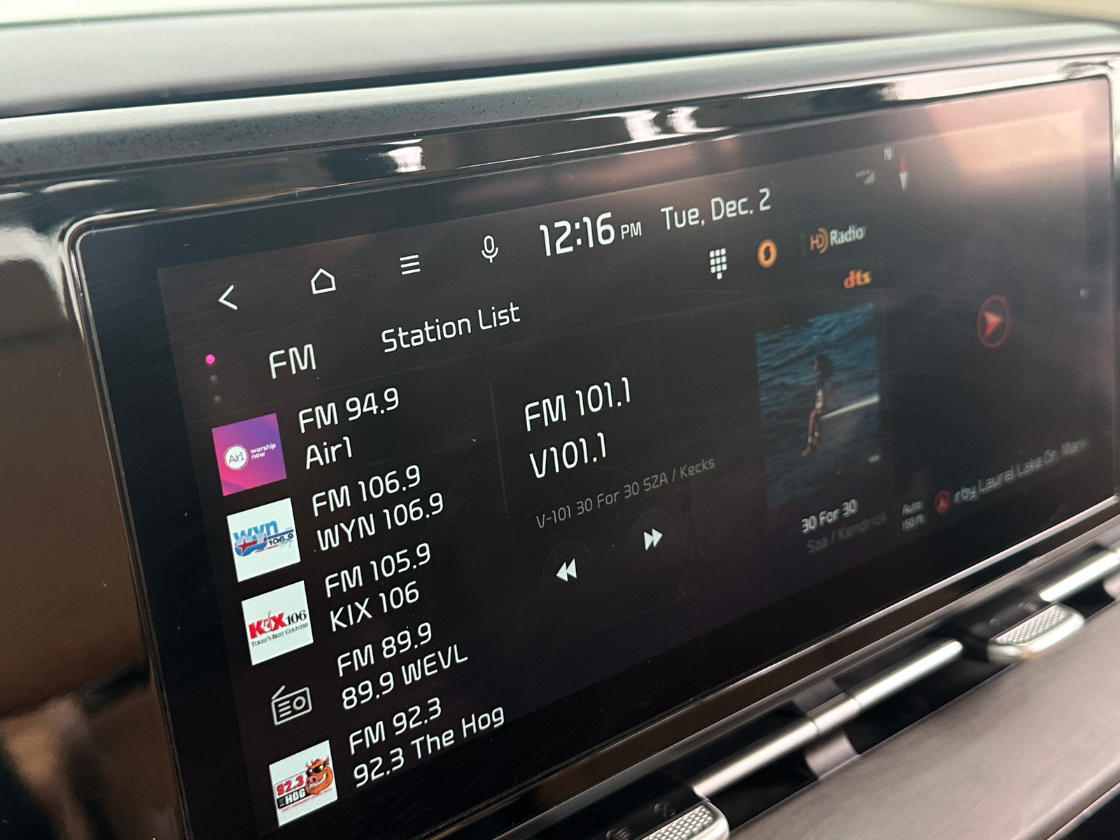 Thumbnail: 2024 Kia Carnival - 3