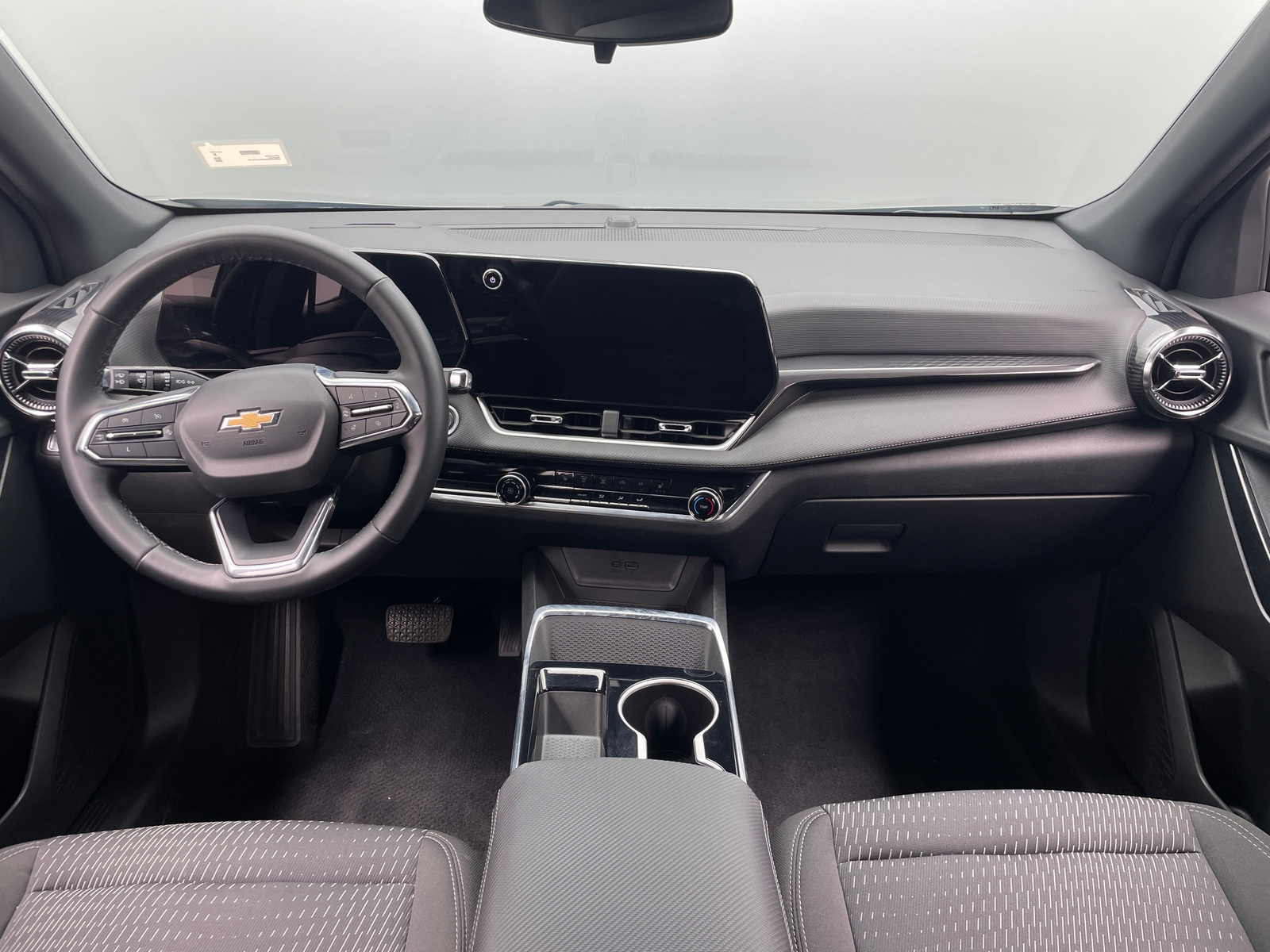 Thumbnail: 2025 Chevrolet Equinox - 2