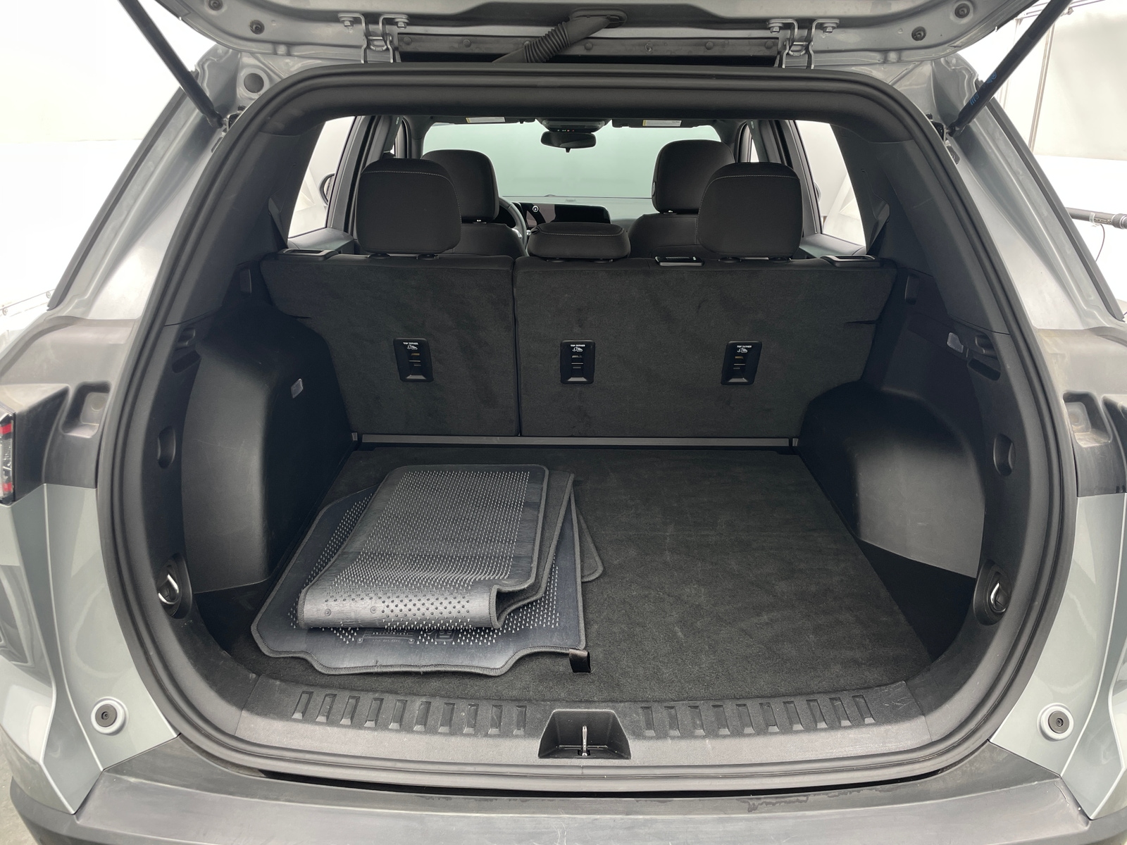 Thumbnail: 2025 Chevrolet Equinox - 6