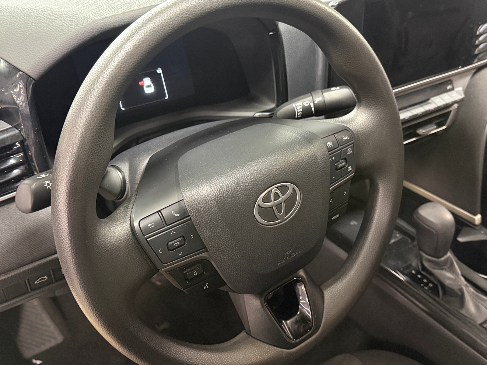 Thumbnail: 2025 Toyota Camry - 5