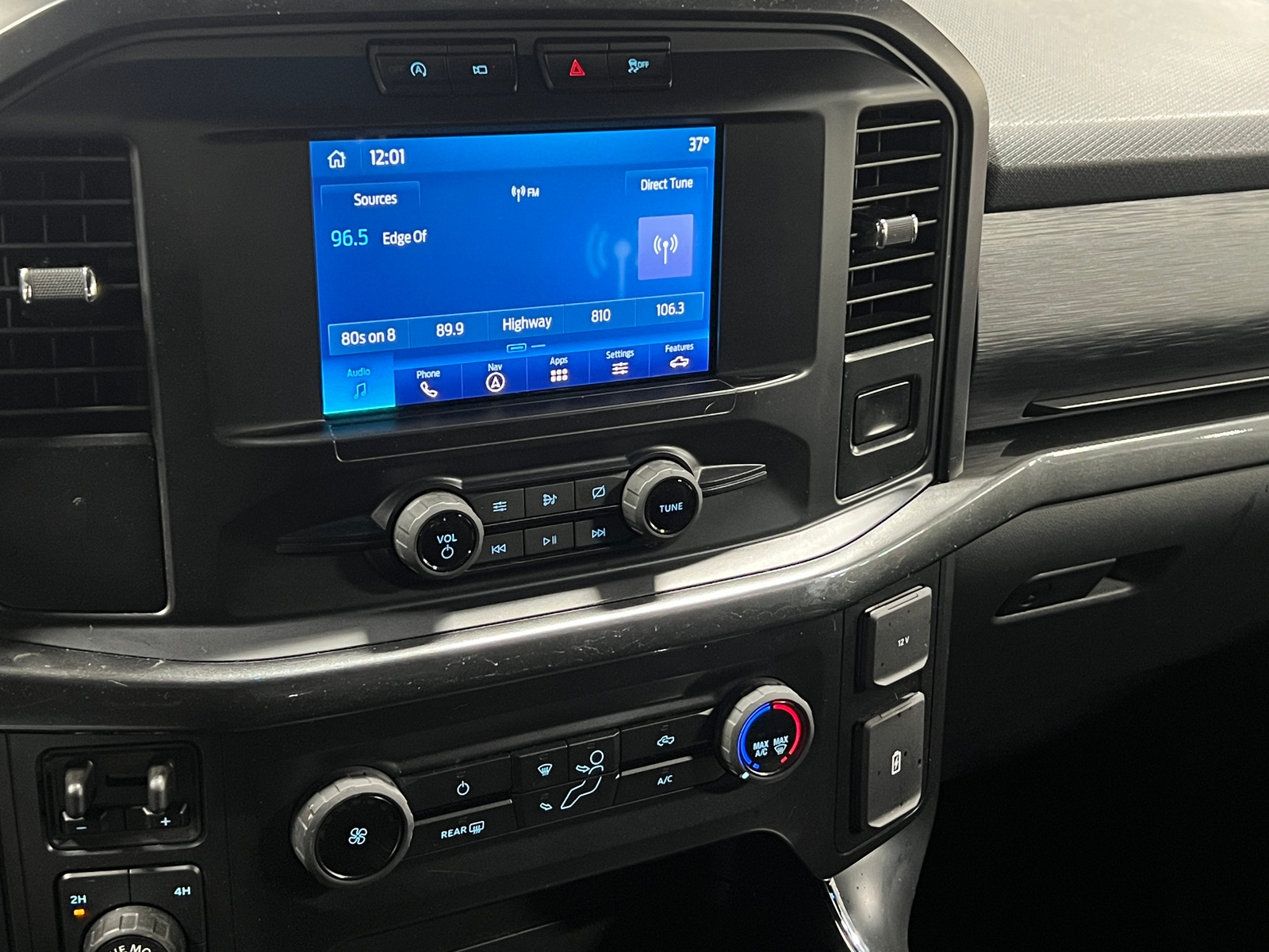 Thumbnail: 2021 Ford Econoline - 4