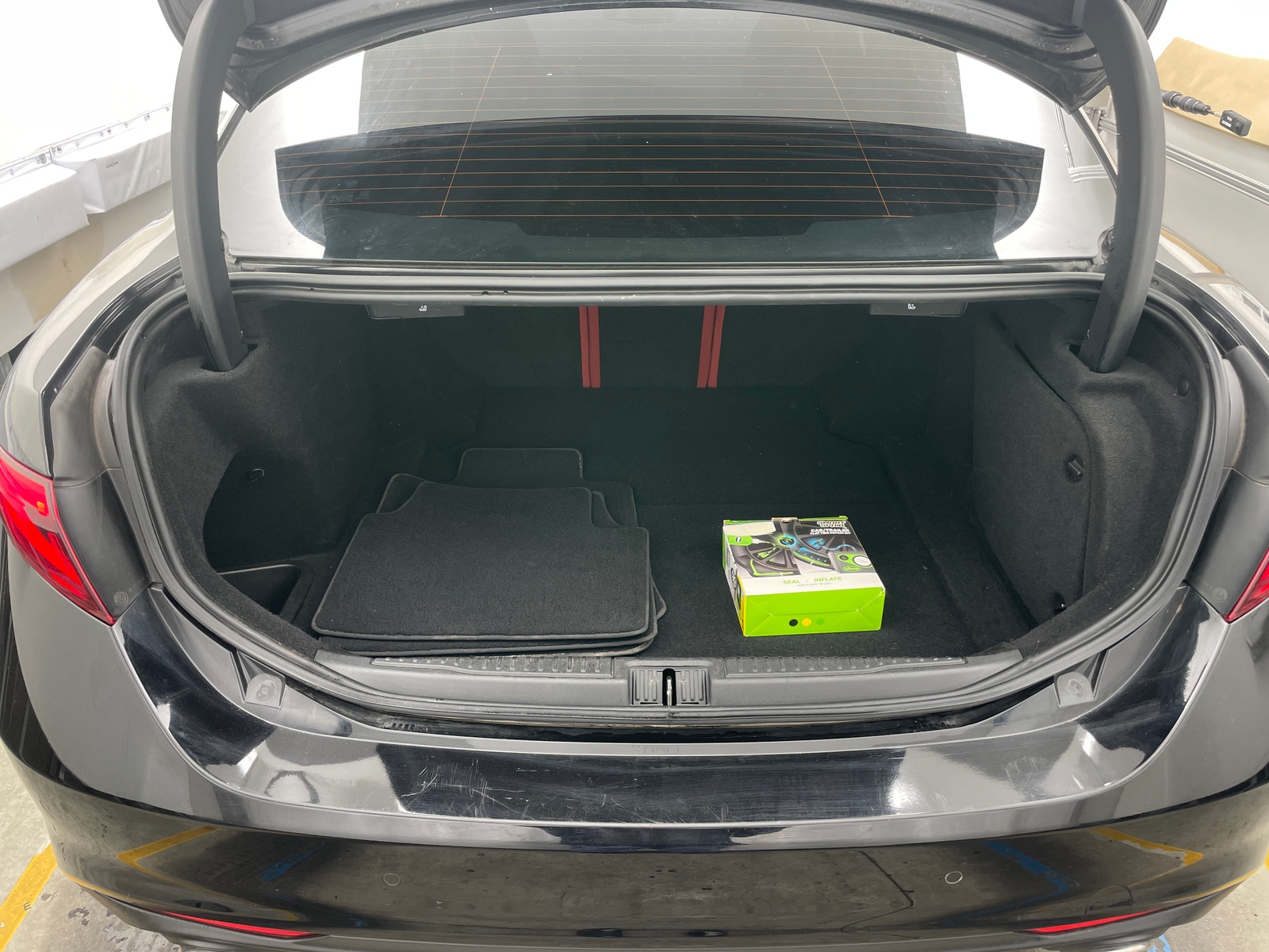 Thumbnail: 2021 Alfa Romeo Giulia - 6