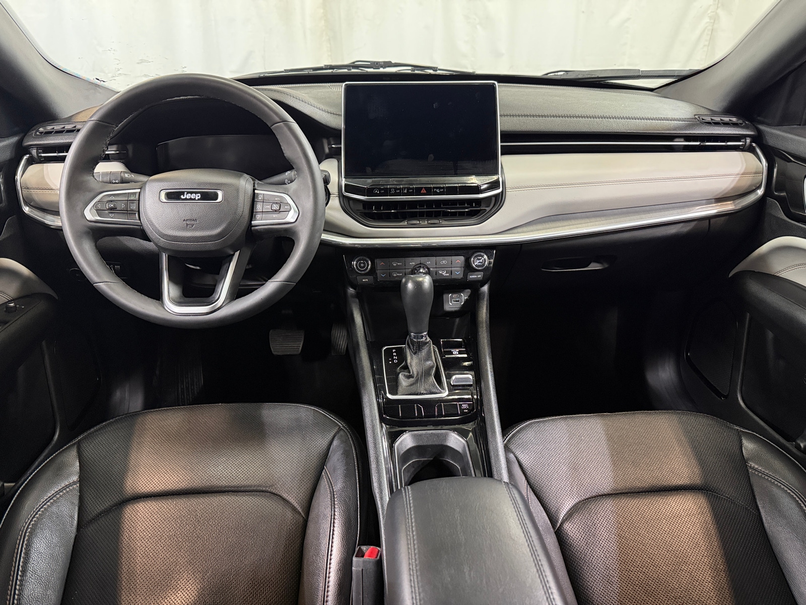 Thumbnail: 2023 Jeep Compass - 2