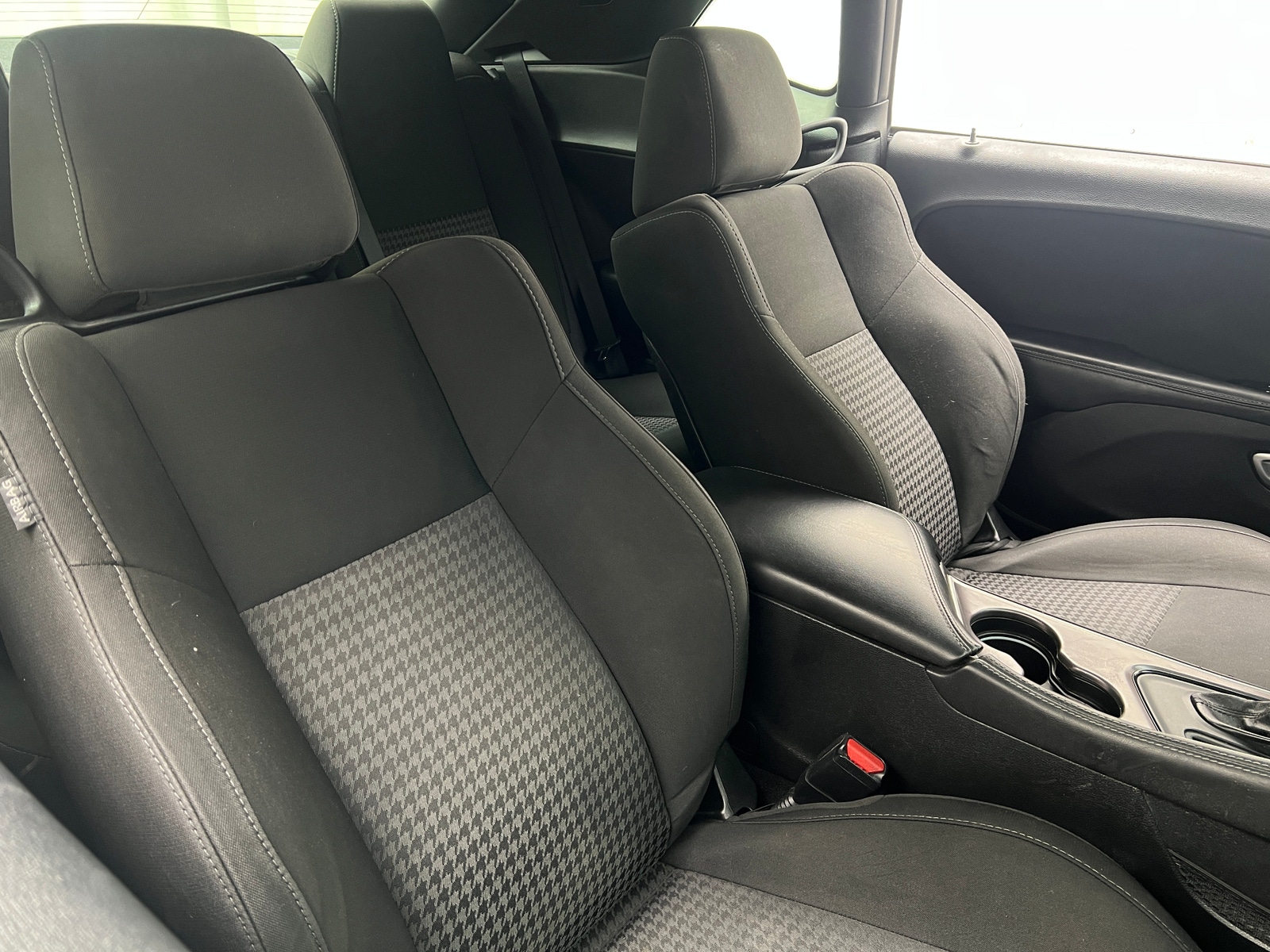 Thumbnail: 2020 Dodge Challenger - 2