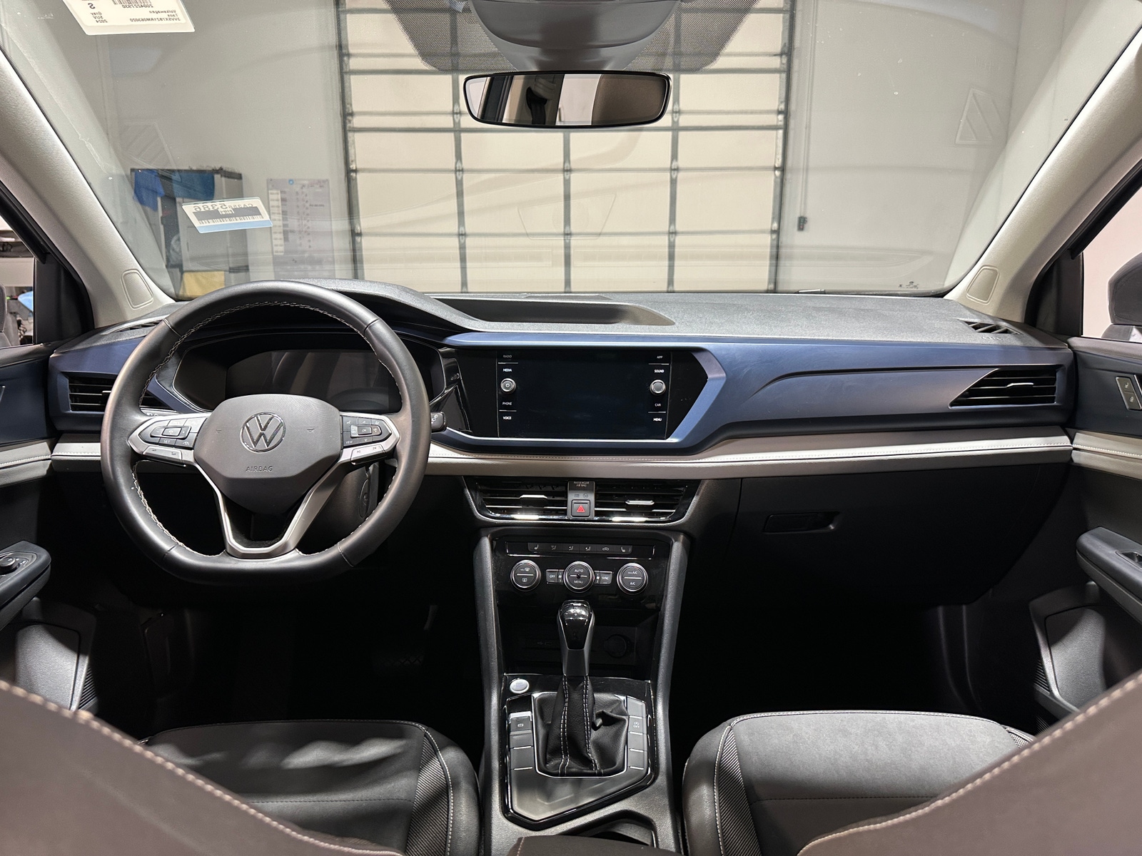 Thumbnail: 2024 Volkswagen Taos - 2