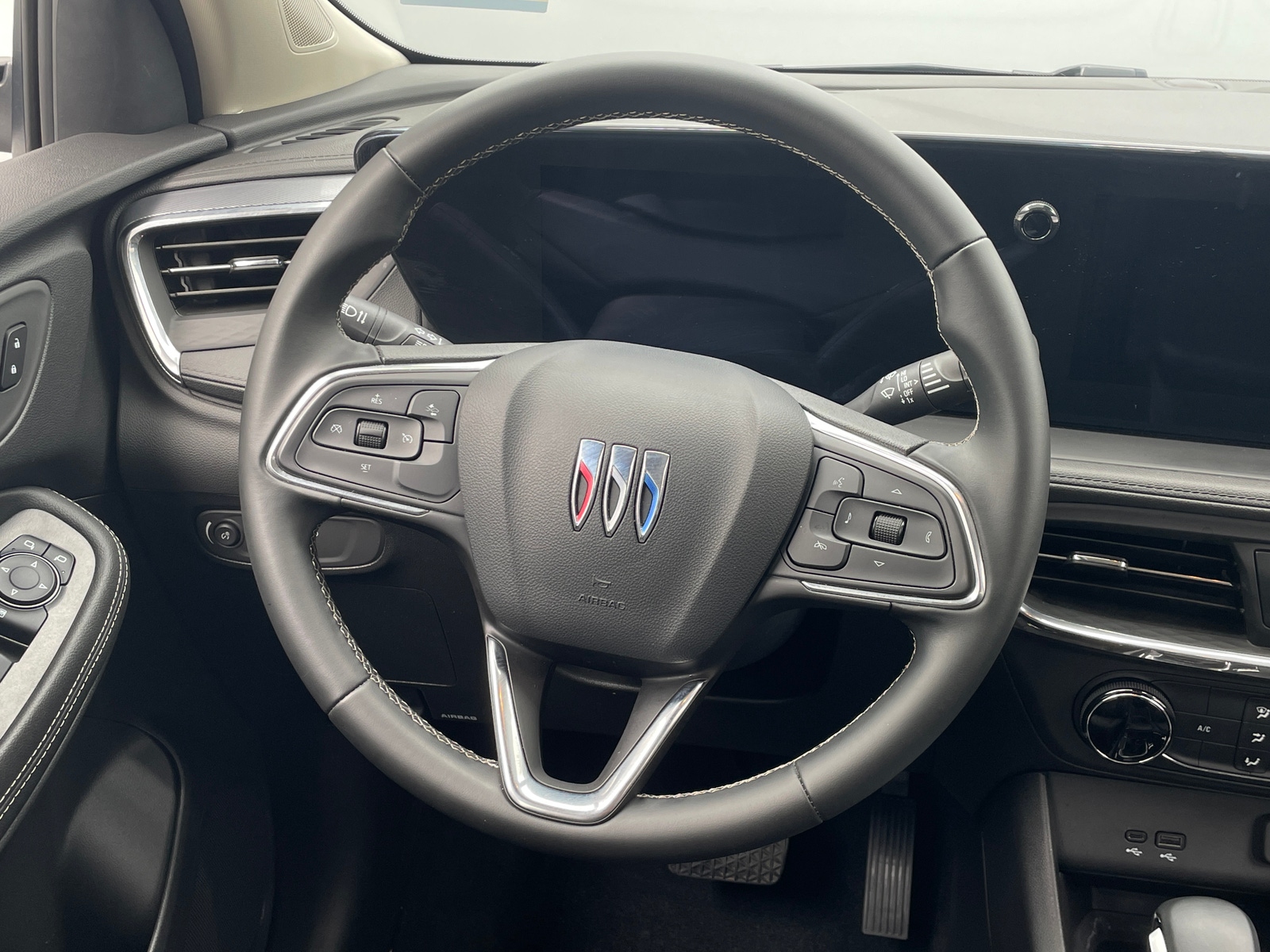 Thumbnail: 2025 Buick Encore GX - 5