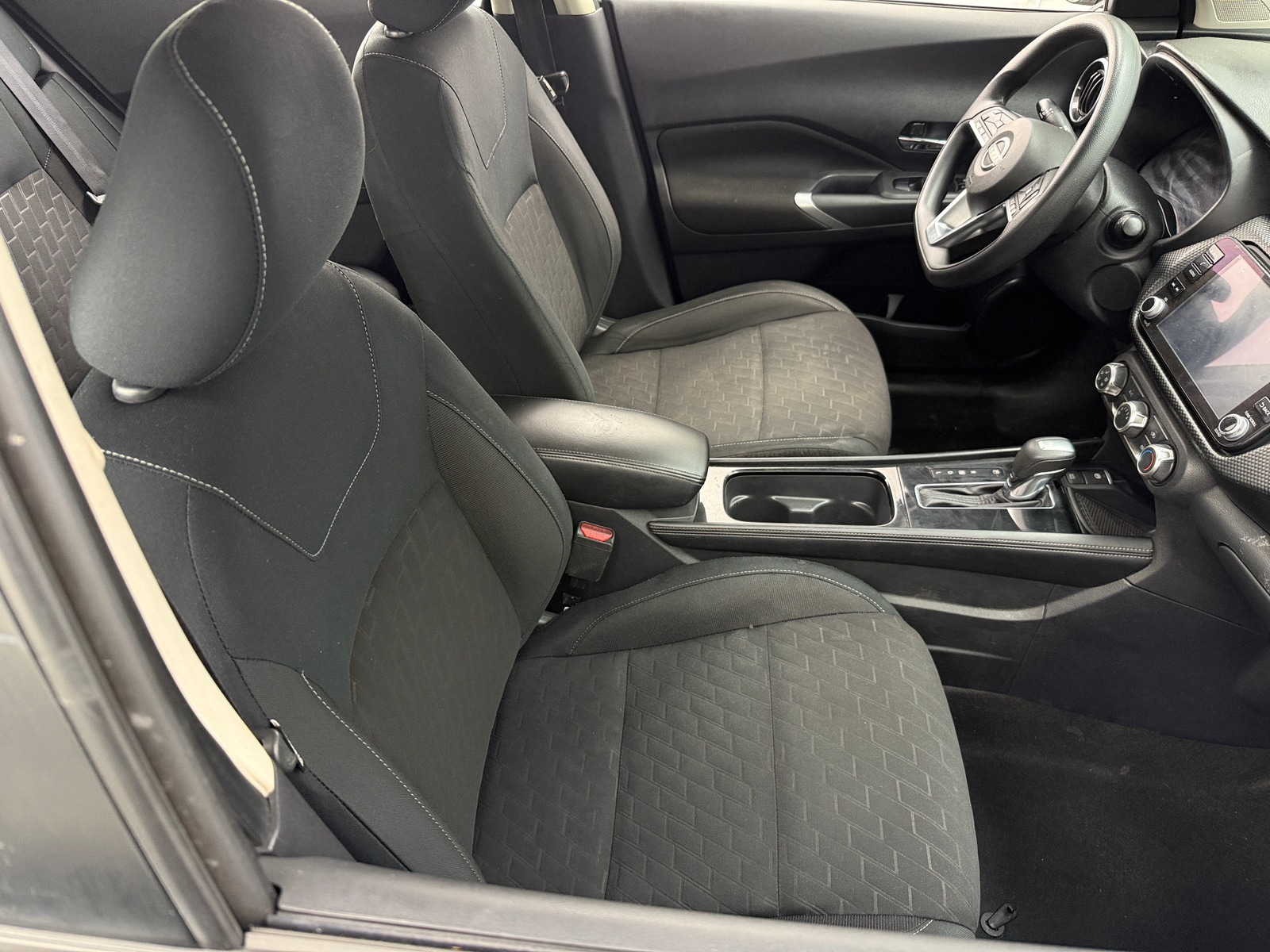 Thumbnail: 2024 Nissan Kicks - 2