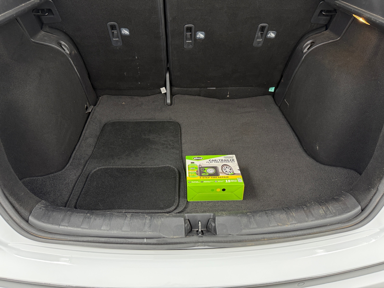 Thumbnail: 2024 Nissan Kicks - 7