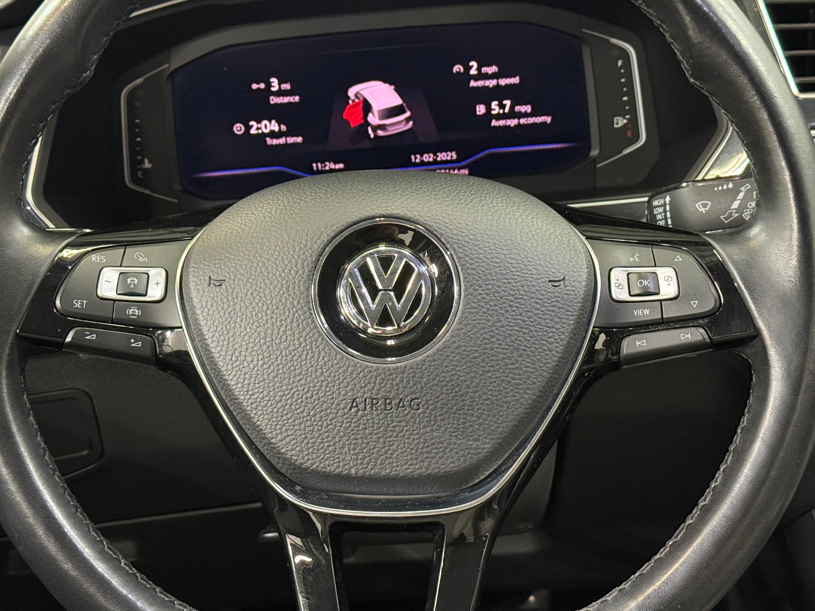 Thumbnail: 2019 Volkswagen Tiguan - 4