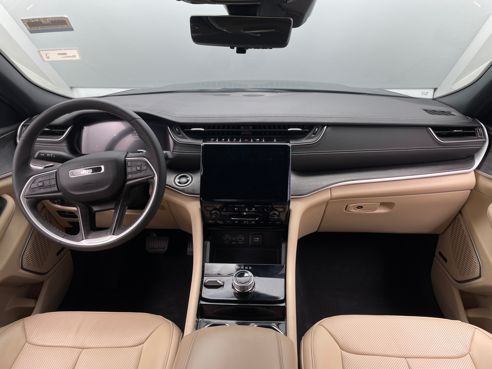 Thumbnail: 2023 Jeep Grand Cherokee L - 2