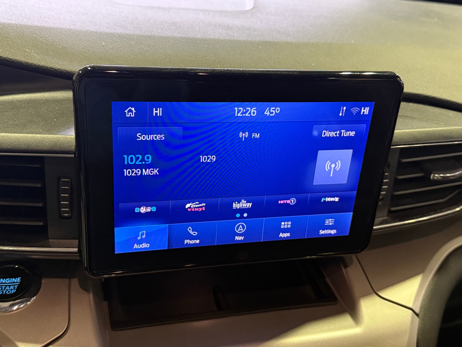 Thumbnail: 2022 Ford Explorer - 3