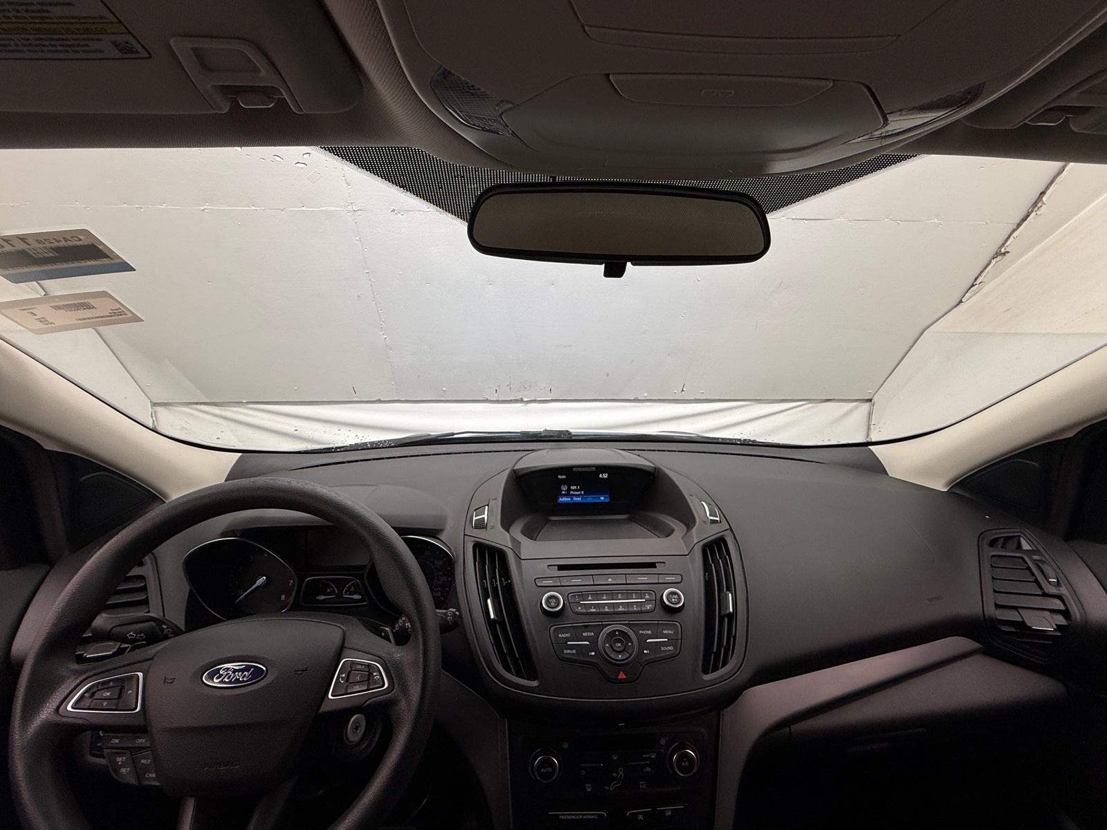 Thumbnail: 2017 Ford Escape - 3