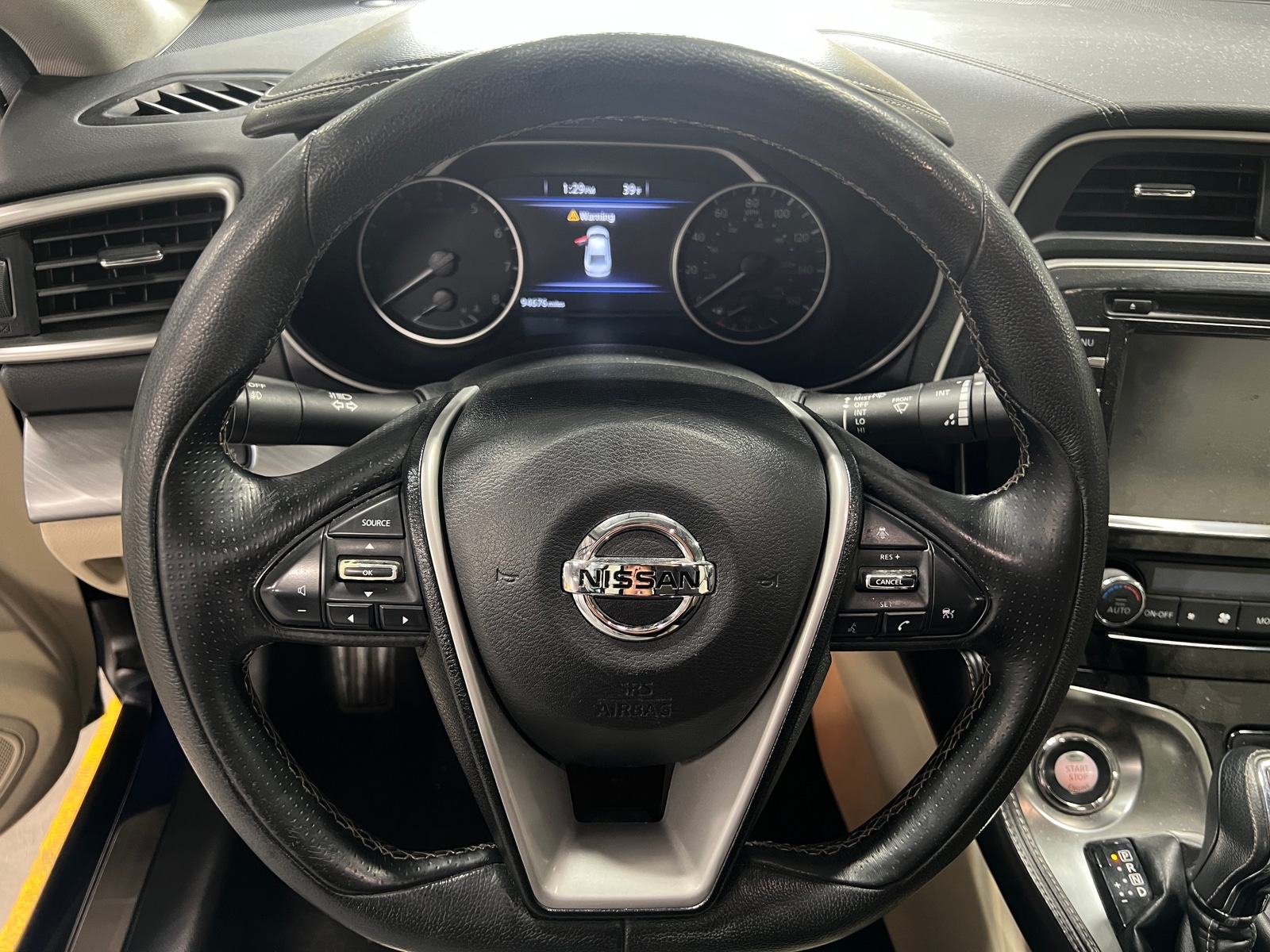 Thumbnail: 2017 Nissan Maxima - 4