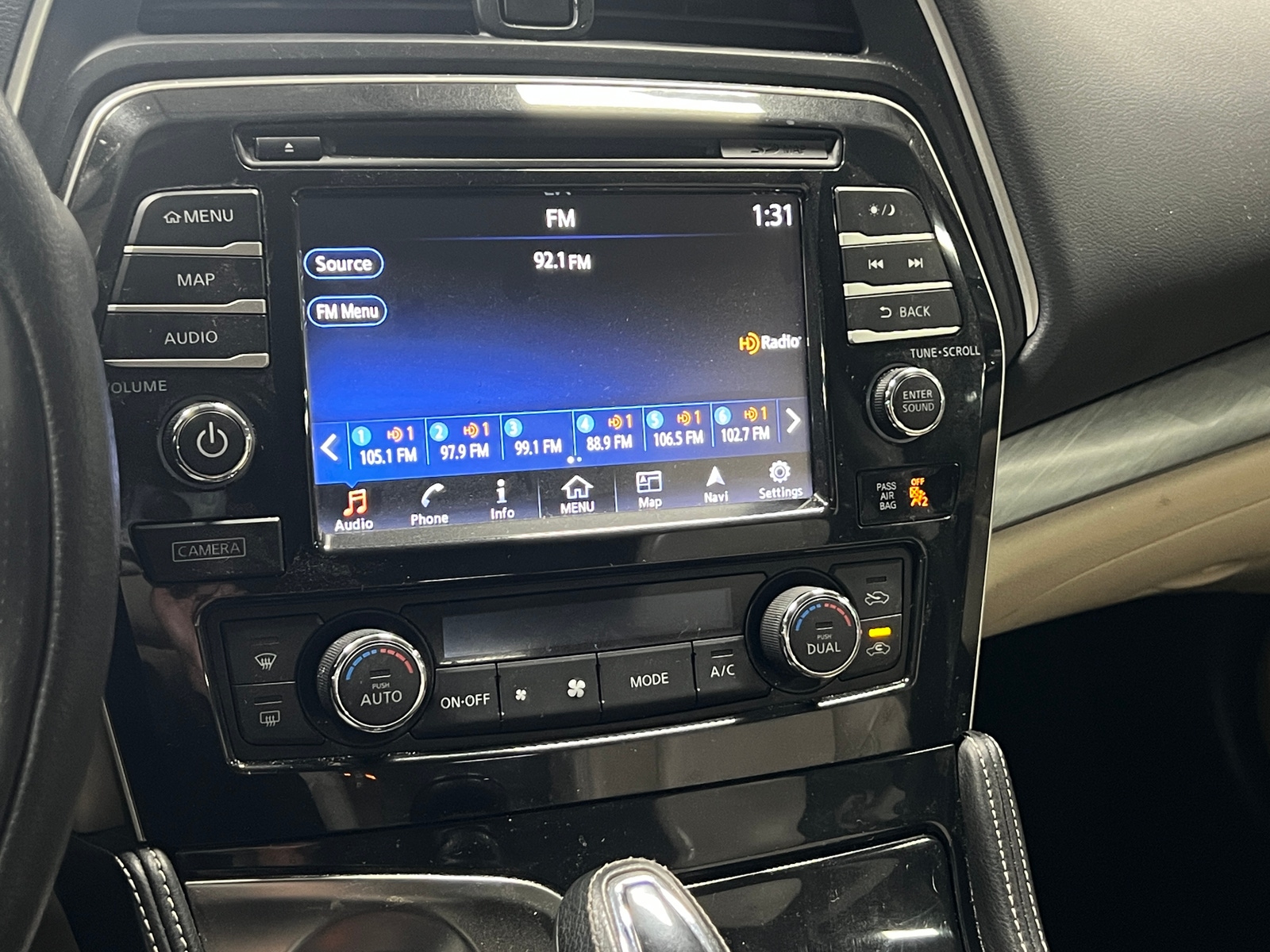 Thumbnail: 2017 Nissan Maxima - 3