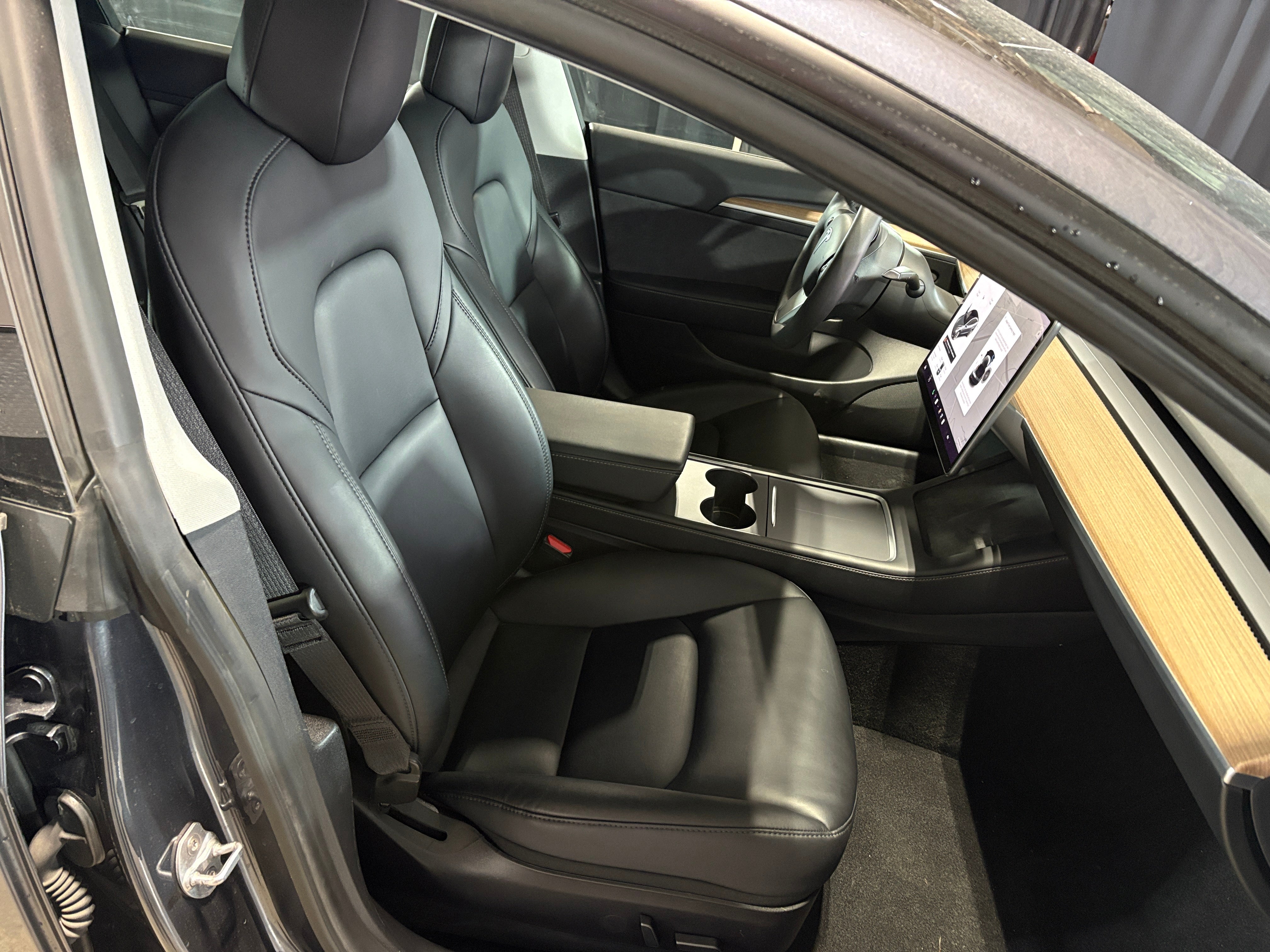 Used 2021 Tesla Model 3 Base with VIN 5YJ3E1EB6MF990030 for sale in Oak Creek, WI