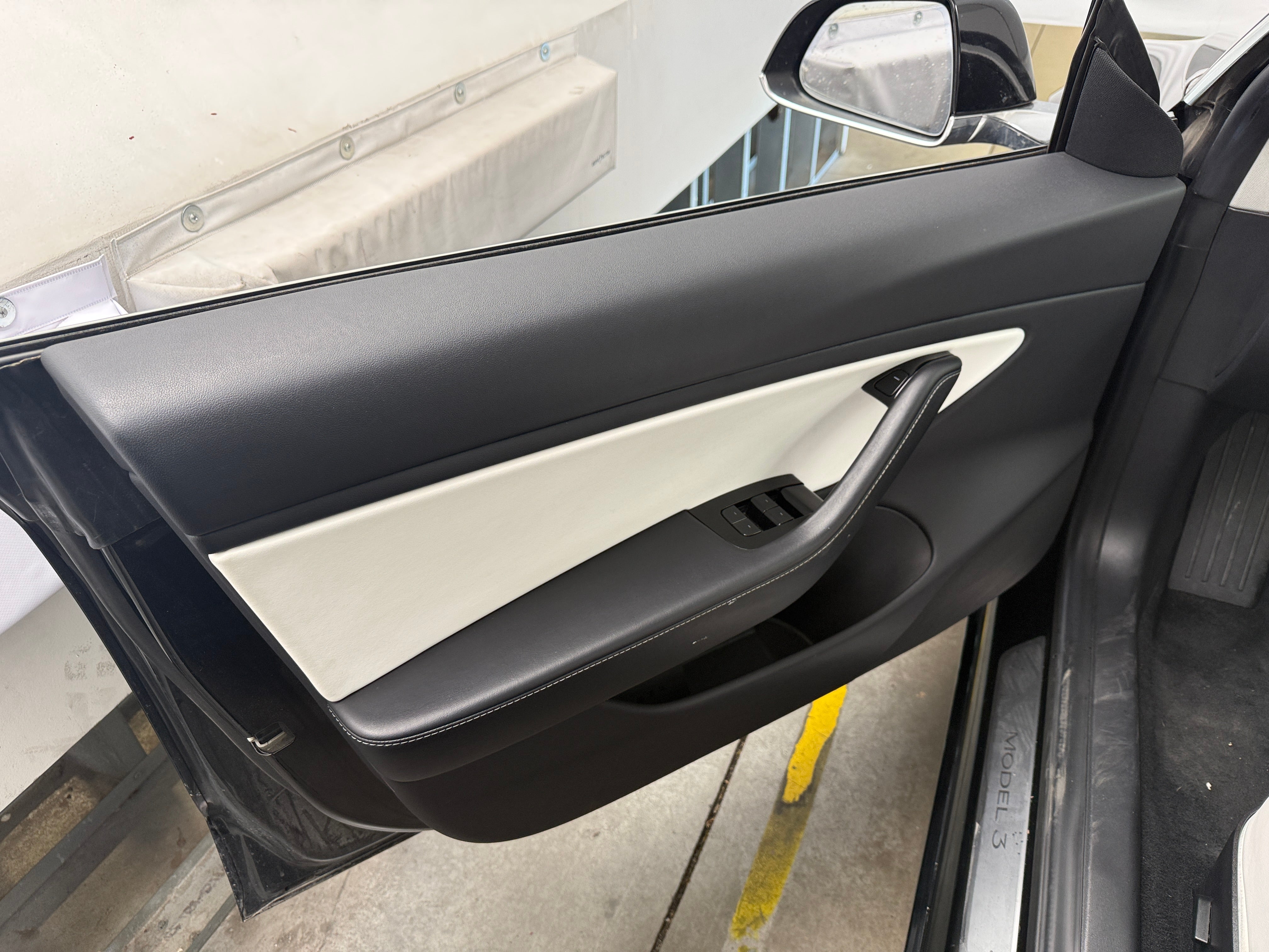Used 2019 Tesla Model 3 Base with VIN 5YJ3E1EA0KF486688 for sale in Oak Creek, WI