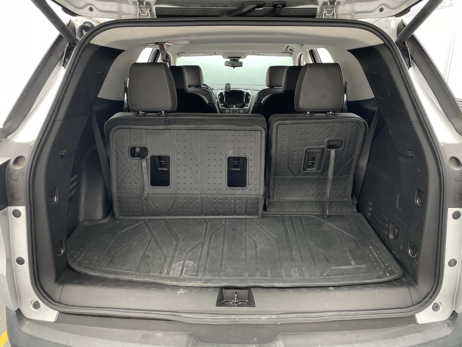 Thumbnail: 2021 Chevrolet Traverse - 6