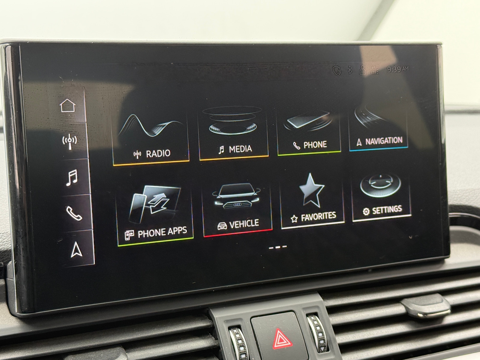 Thumbnail: 2021 Audi SQ5 - 3