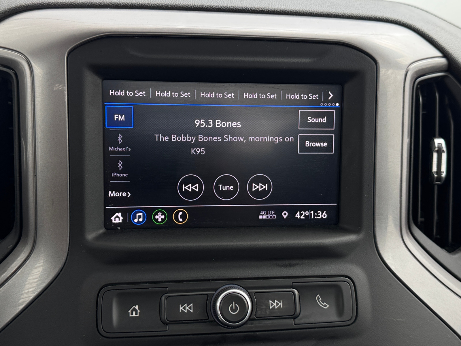 Thumbnail: 2020 GMC Sierra 2500 - 4