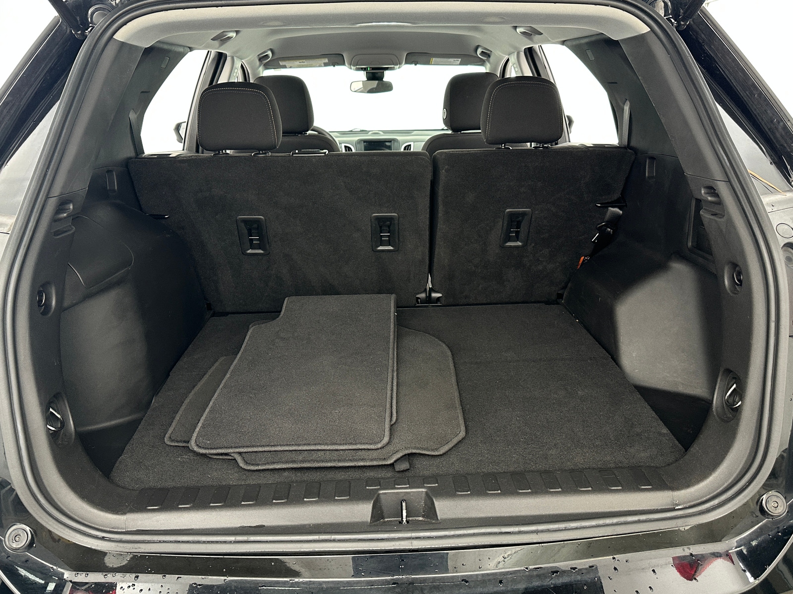 Thumbnail: 2022 Chevrolet Equinox - 7