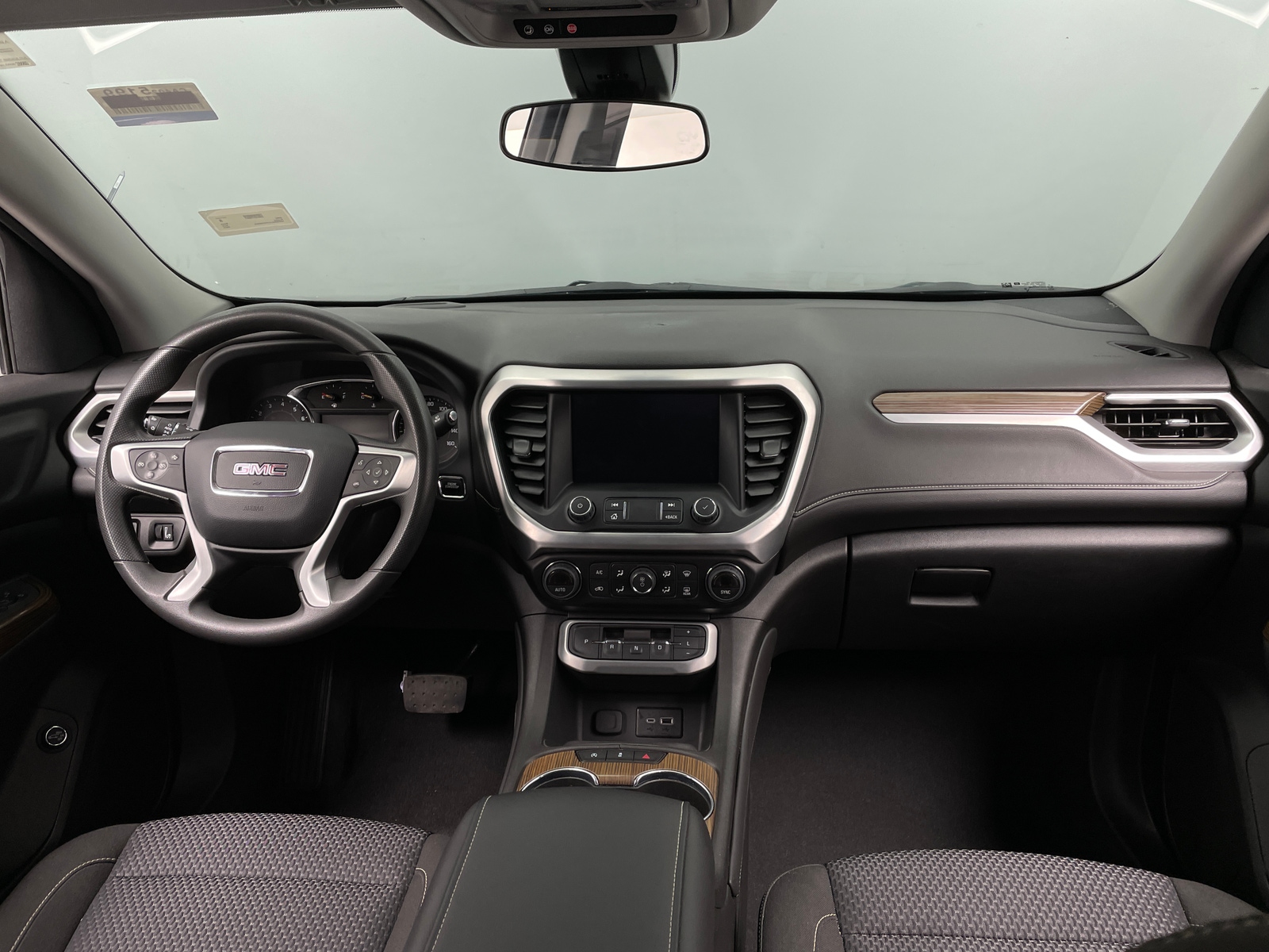 Thumbnail: 2023 GMC Acadia - 3