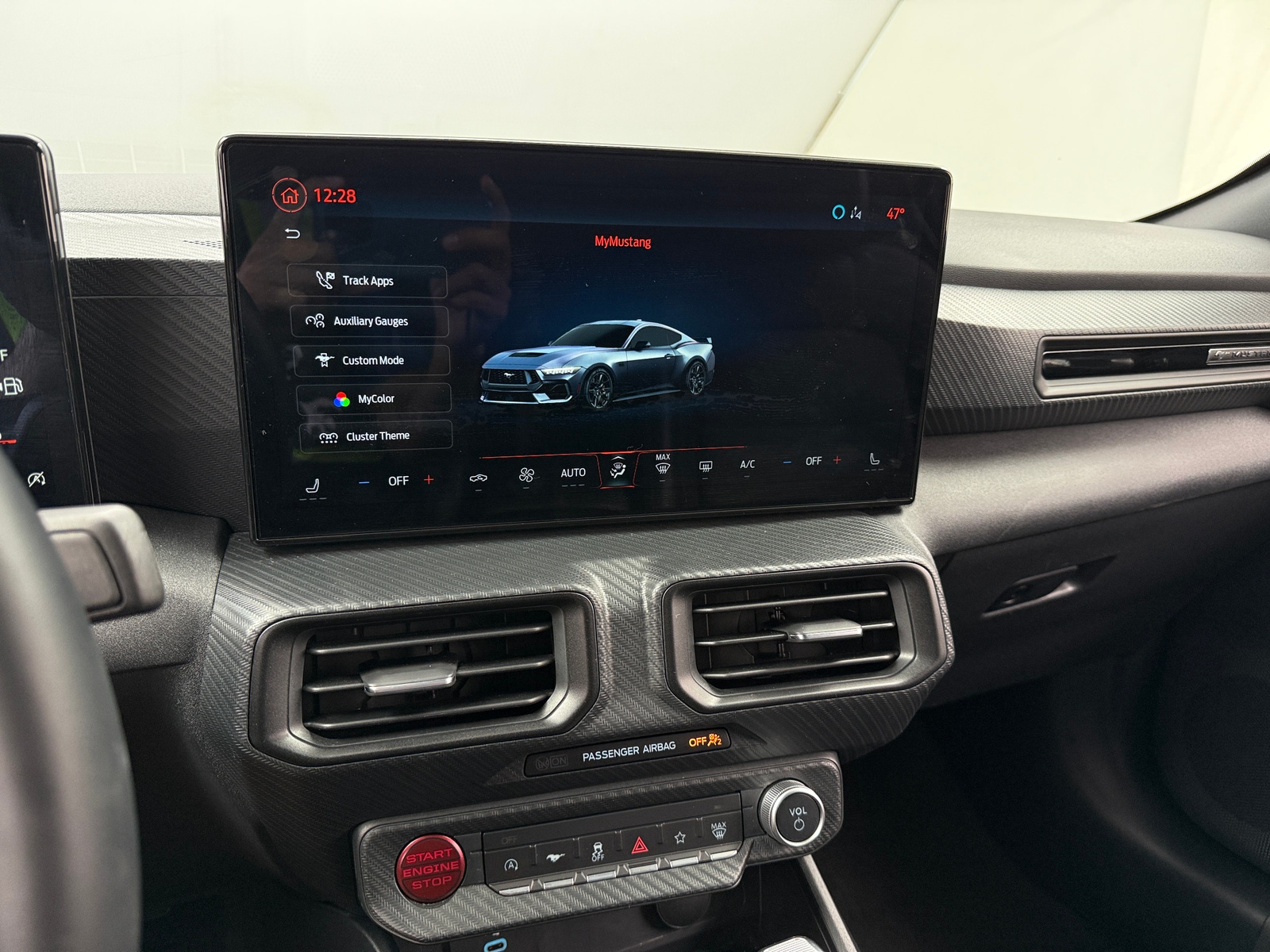 Thumbnail: 2024 Ford Mustang - 3