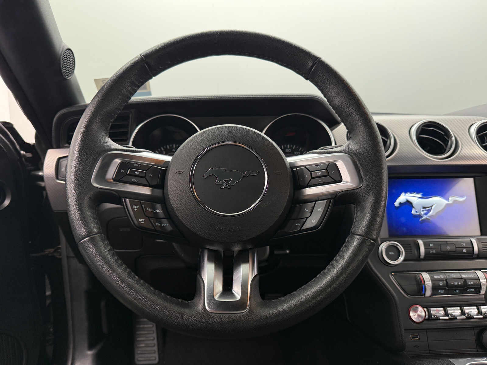 Thumbnail: 2020 Ford Mustang - 4