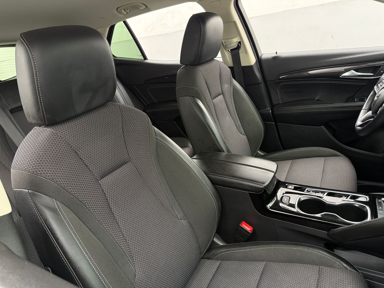 Thumbnail: 2023 Buick Envision - 2