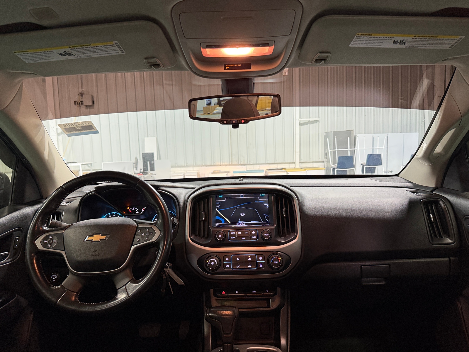 Thumbnail: 2018 Chevrolet Colorado - 3