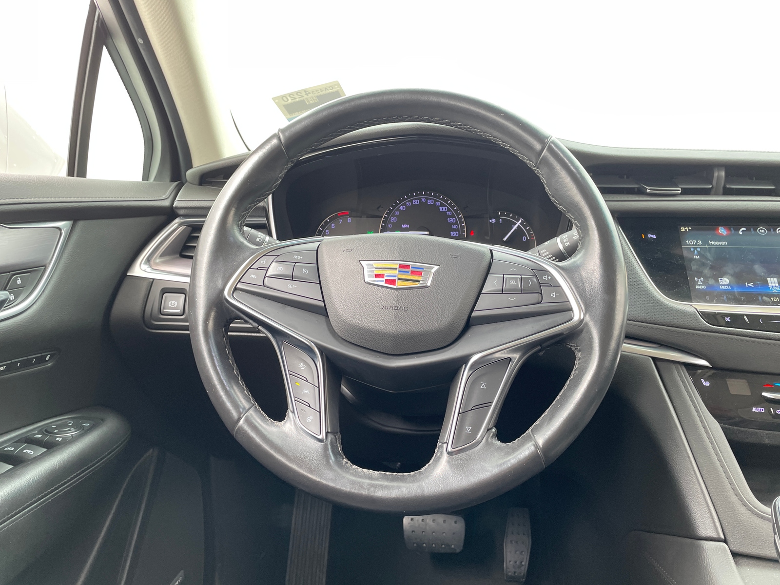 Thumbnail: 2019 Cadillac XT5 - 4