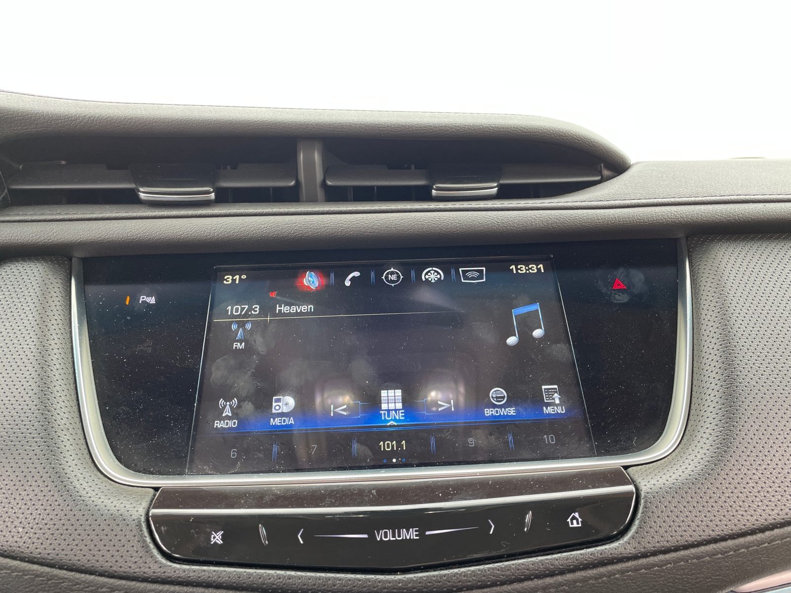 Thumbnail: 2019 Cadillac XT5 - 3